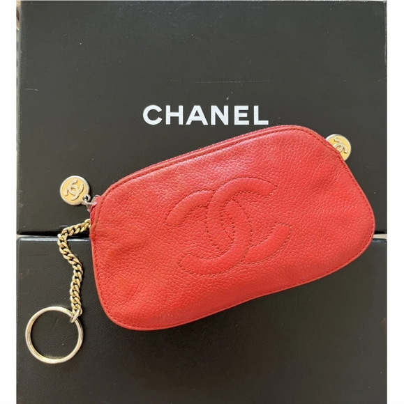 Chanel Key Pouch 24K Plated - Picture 1 of 13